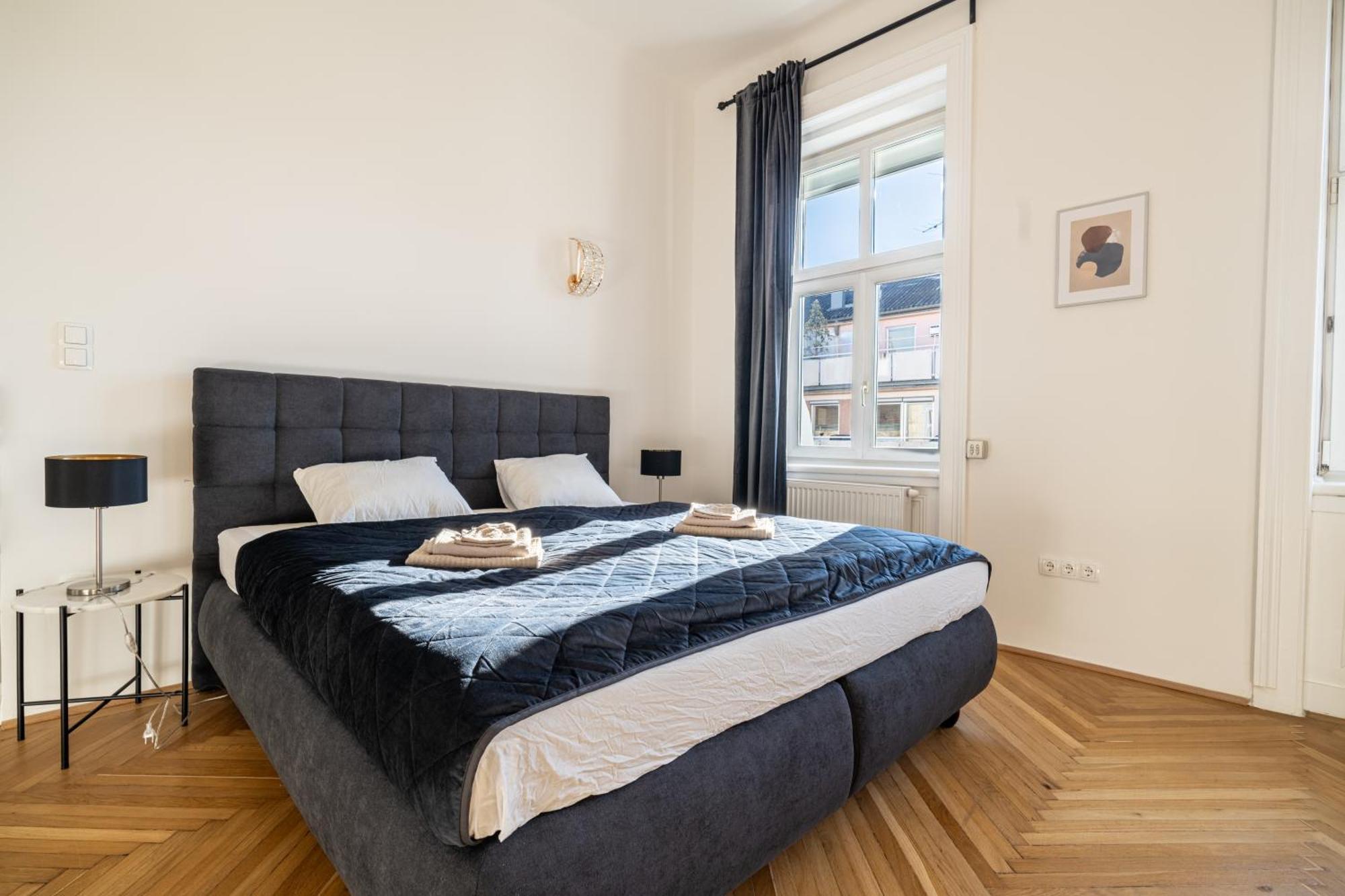 Rochus Stylish Apartment *