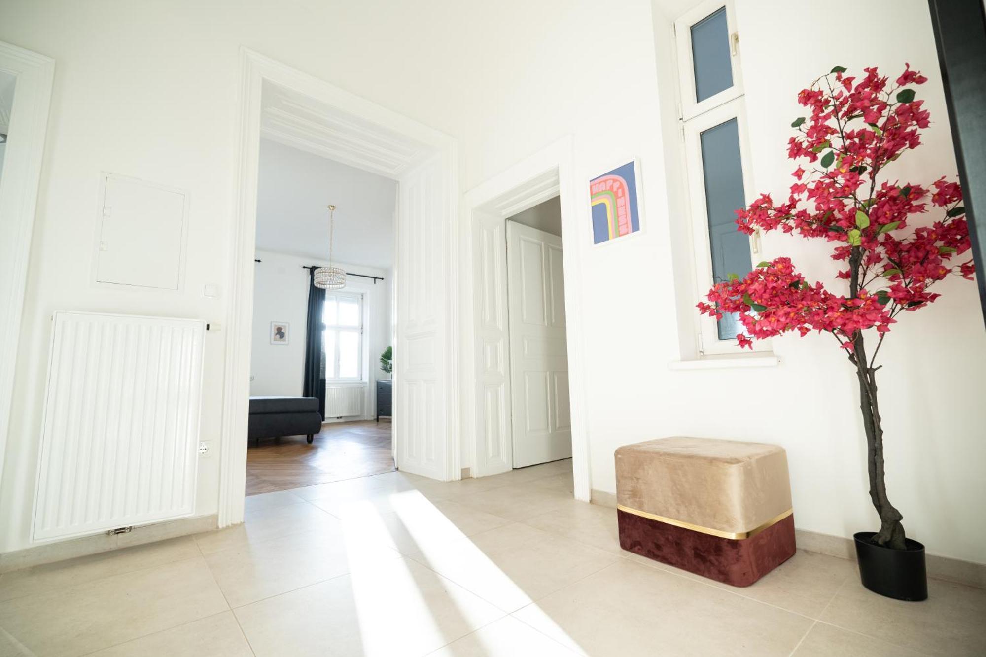 Rochus Stylish Apartment *
